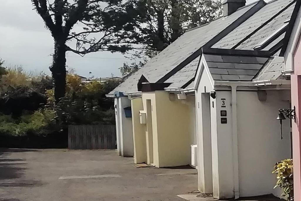 Bovinda Cottage - By The Beach, Bettystown Exteriör bild